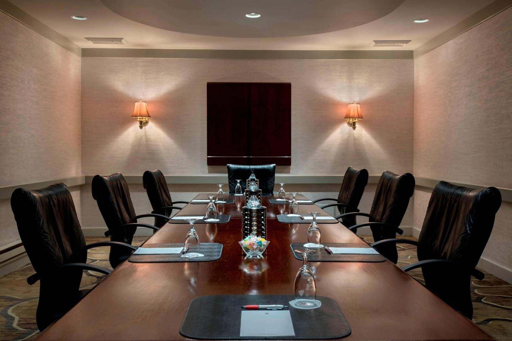 Hotel Marriott 3*